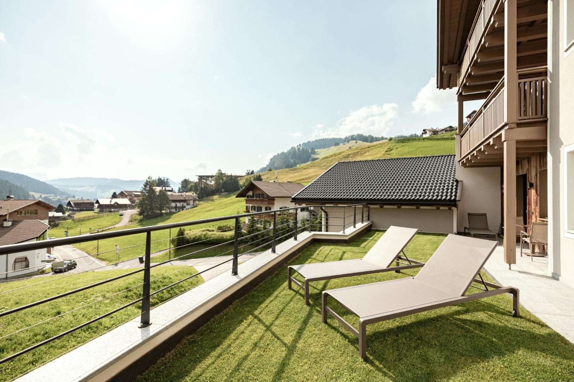Luxury Chalet Plazola Selva di Val Gardena Exterior photo